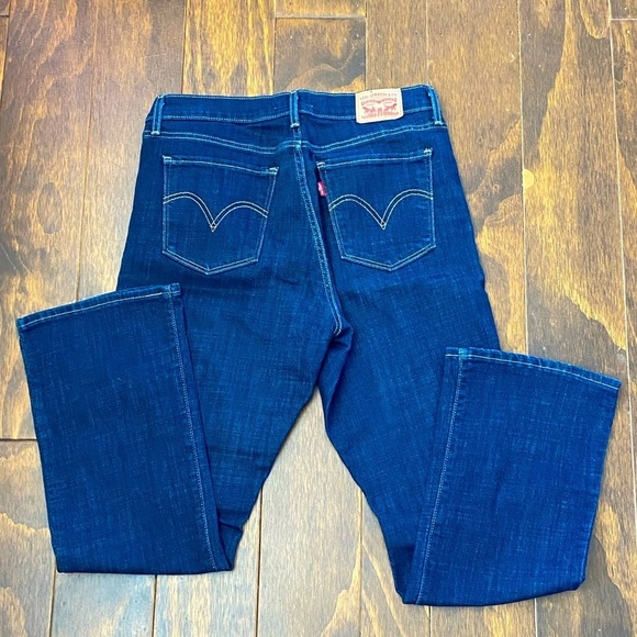 Pre Loved 💗 LEVIS Classic Bootcut 👢Excellent Condition 💙✨ - Picture 4 of 5